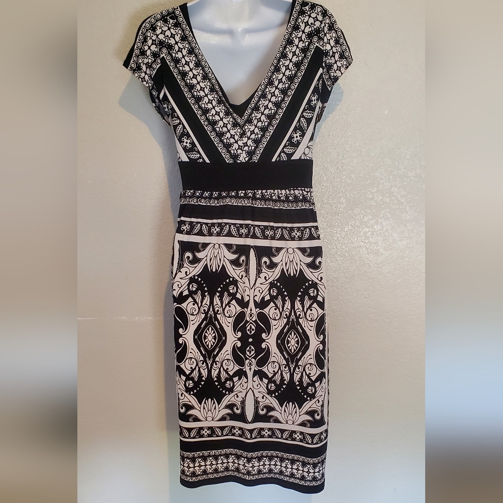 Susan Graver Black and White Midi Dress - Picture 6 of 7